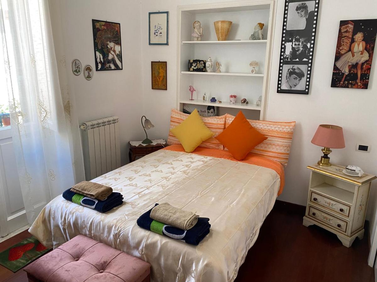 Edo Apartament ลิโด ดิ ออสเตีย ภายนอก รูปภาพ